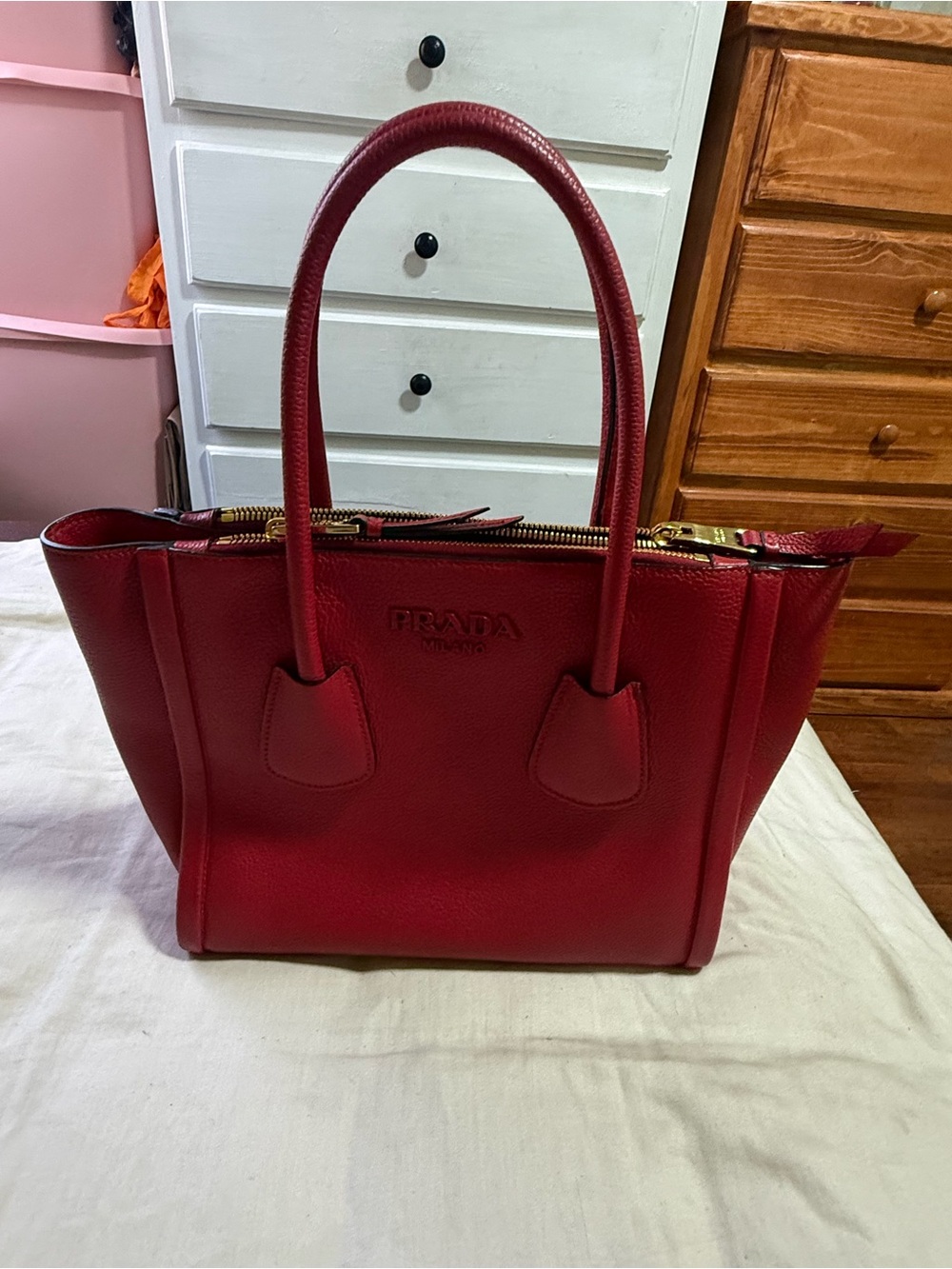 Prada Glace Calf Twin Pocket
Tote Red Medium Size